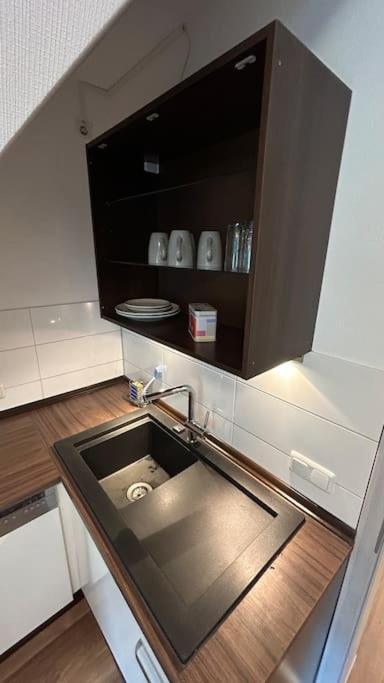 Apartment 95qm Dachgeschoss Fuer 1 Bis 4 Personen *